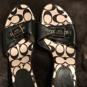 Vintage Coach classic logo sandals  Size 8.5